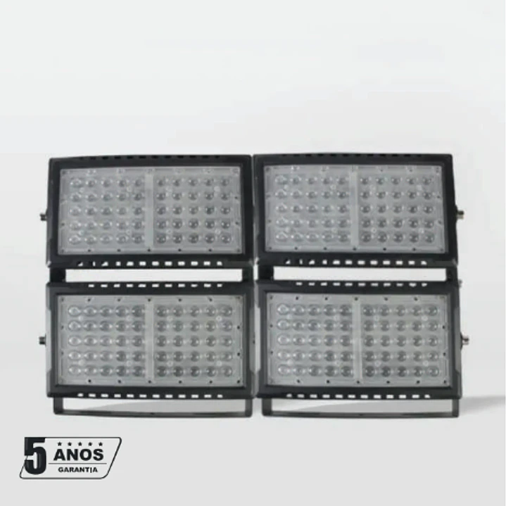 Projetor LED Cratex Profissional Modular 400w 52.000Lm 60º 5700K Lumiarq 1