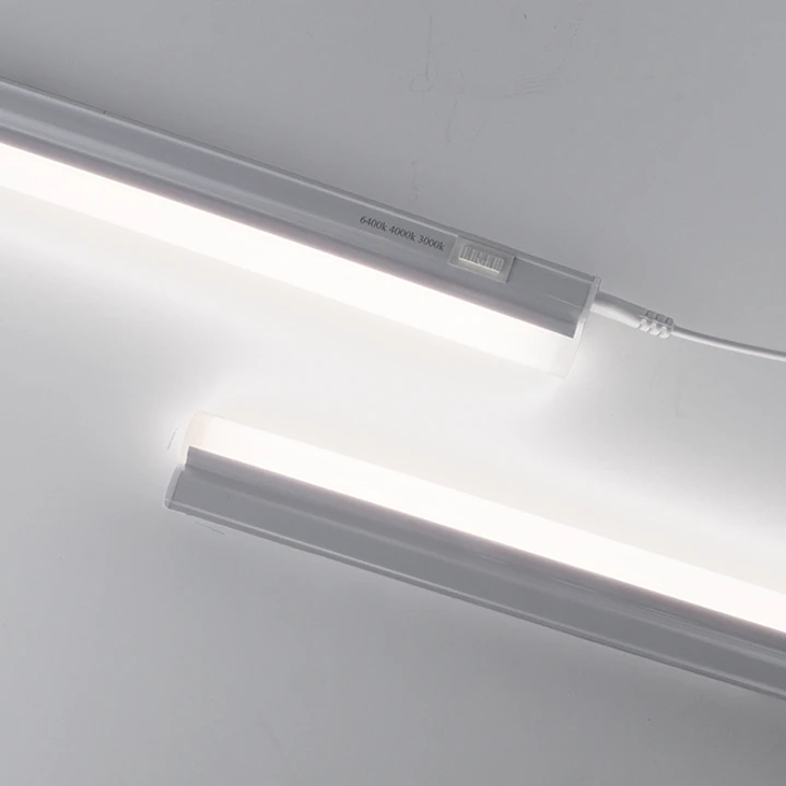 Régua AXINITE 120cm 1x16W LED 1800lm 3CCT C.117,4xL.2xAlt.3,5cm branco 5