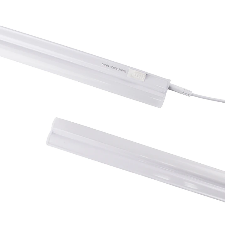 Régua AXINITE 120cm 1x16W LED 1800lm 3CCT C.117,4xL.2xAlt.3,5cm branco 7