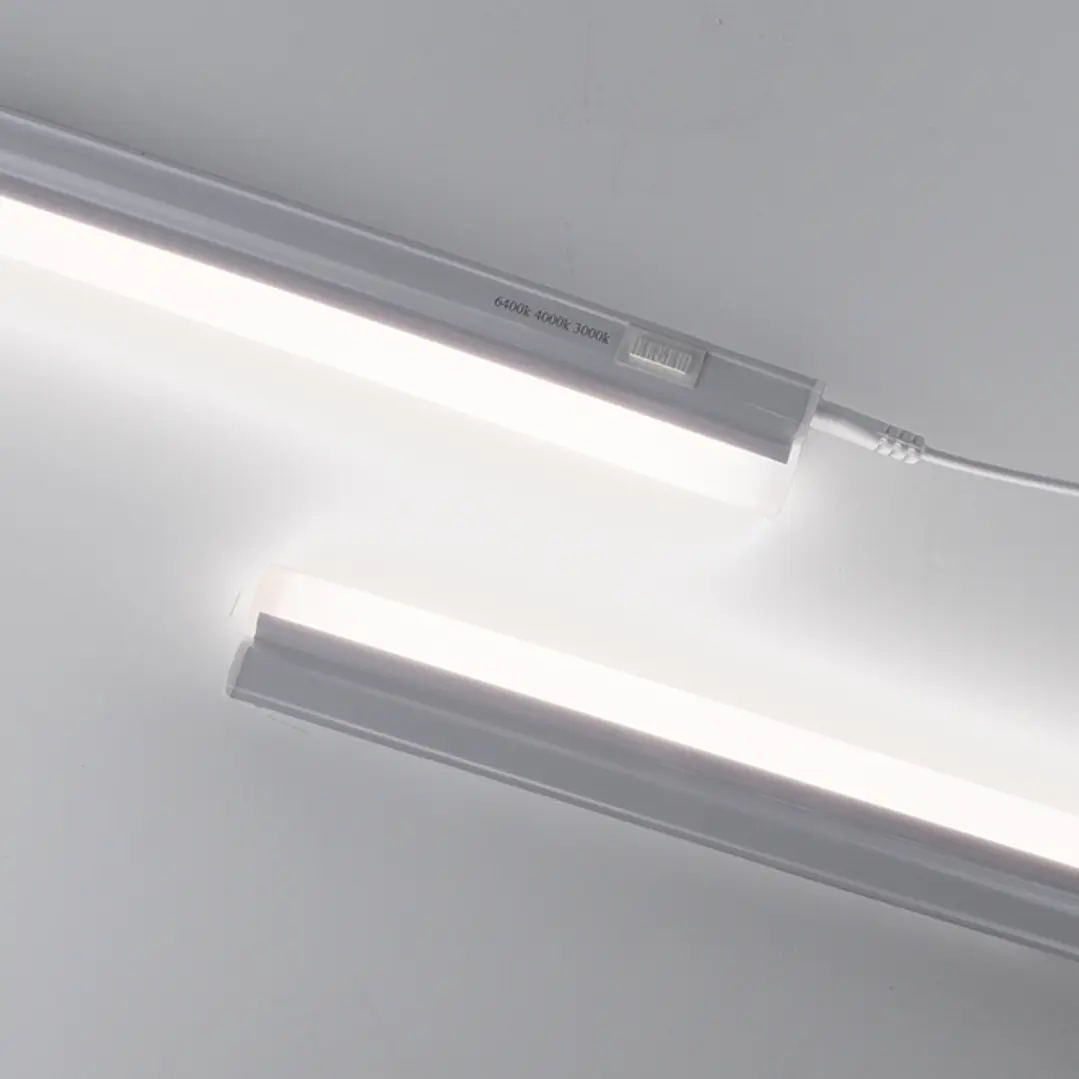 Régua AXINITE 60cm 1x9W LED 1030lm 3CCT C.56,8xL.2,2xAlt.3,5cm branco 4