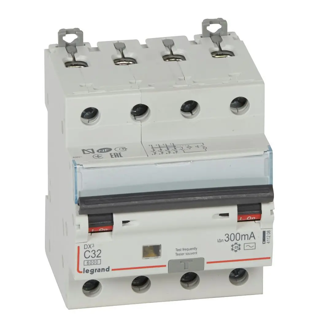 Disjuntor diferencial DX3 4P C32 6000A/10kA 300 mA - 4 módulos - 400V~- tipo AC - Legrand 1