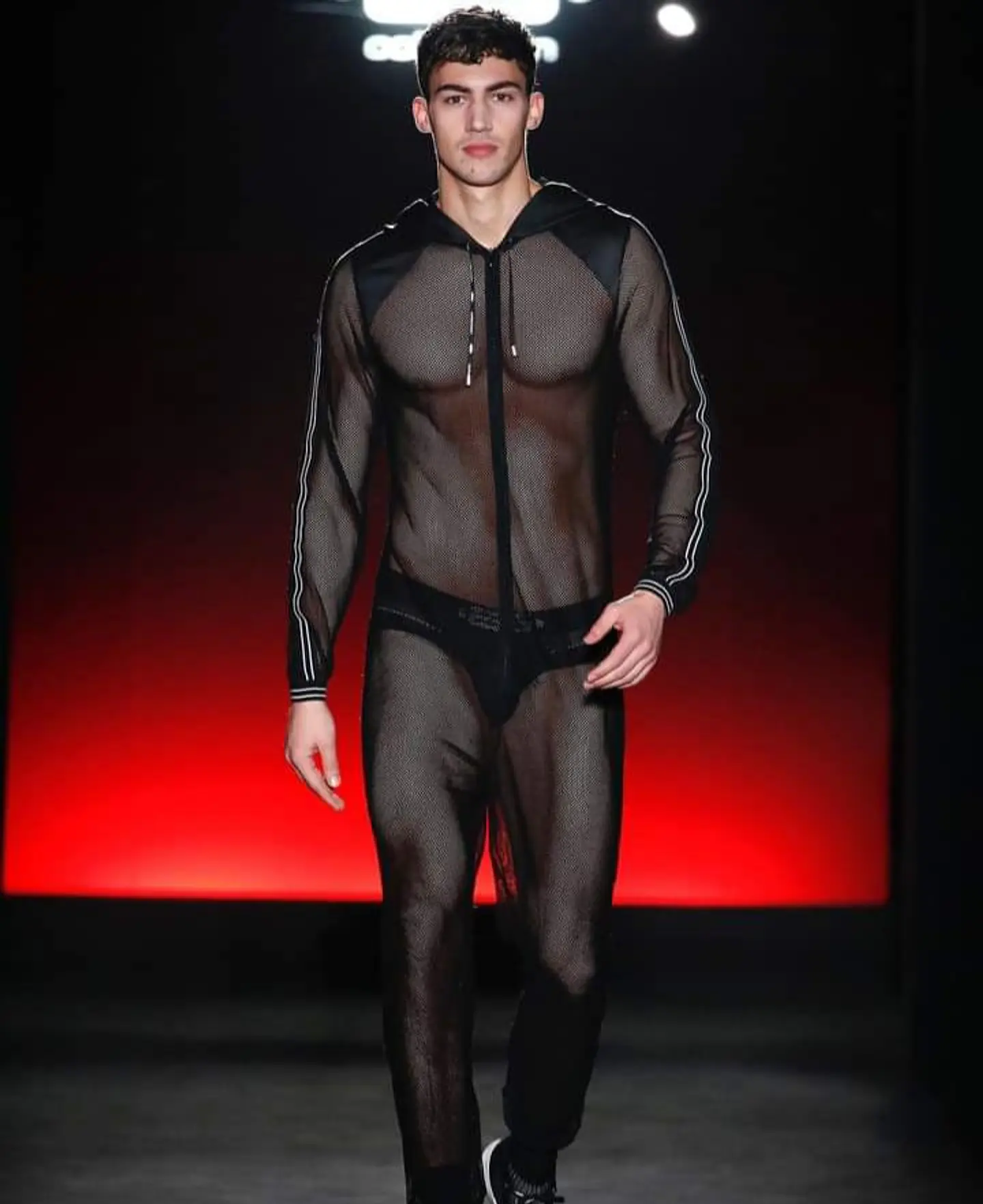 ENTERIZO EN MALLA PARA HOMBRE 3