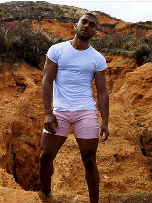 SHORT EN DRIL LYCRADO CORTO