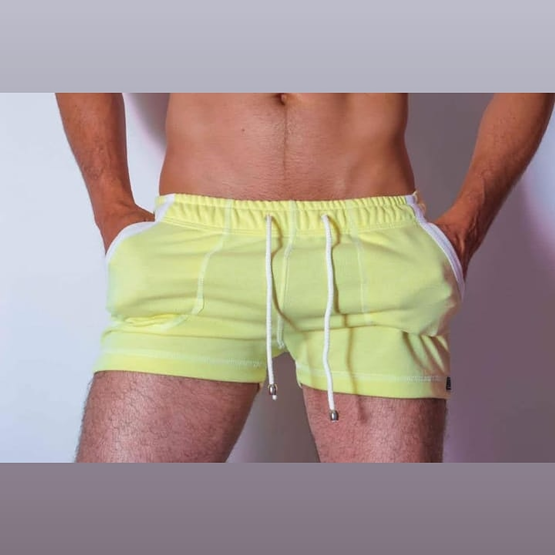 SHORT CORTO EN ALGODON  1