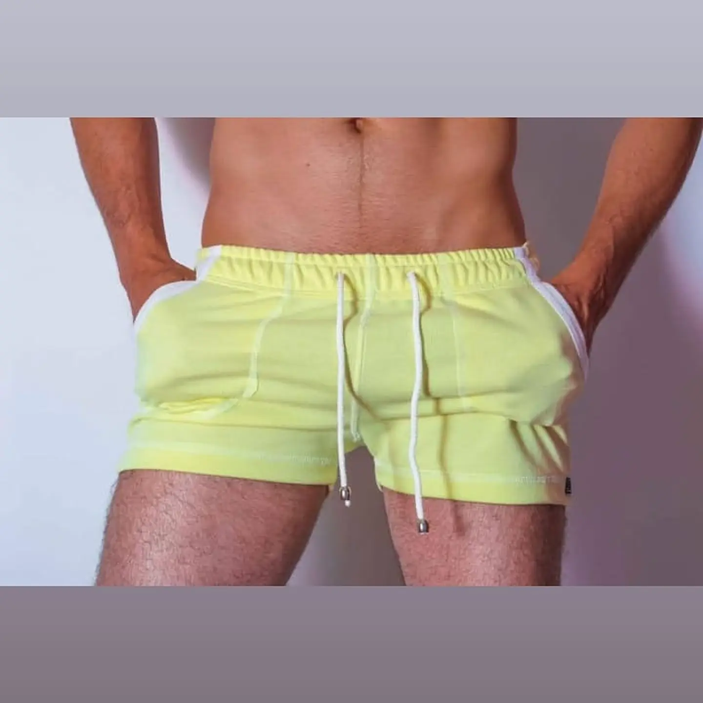 SHORT CORTO EN ALGODON  1