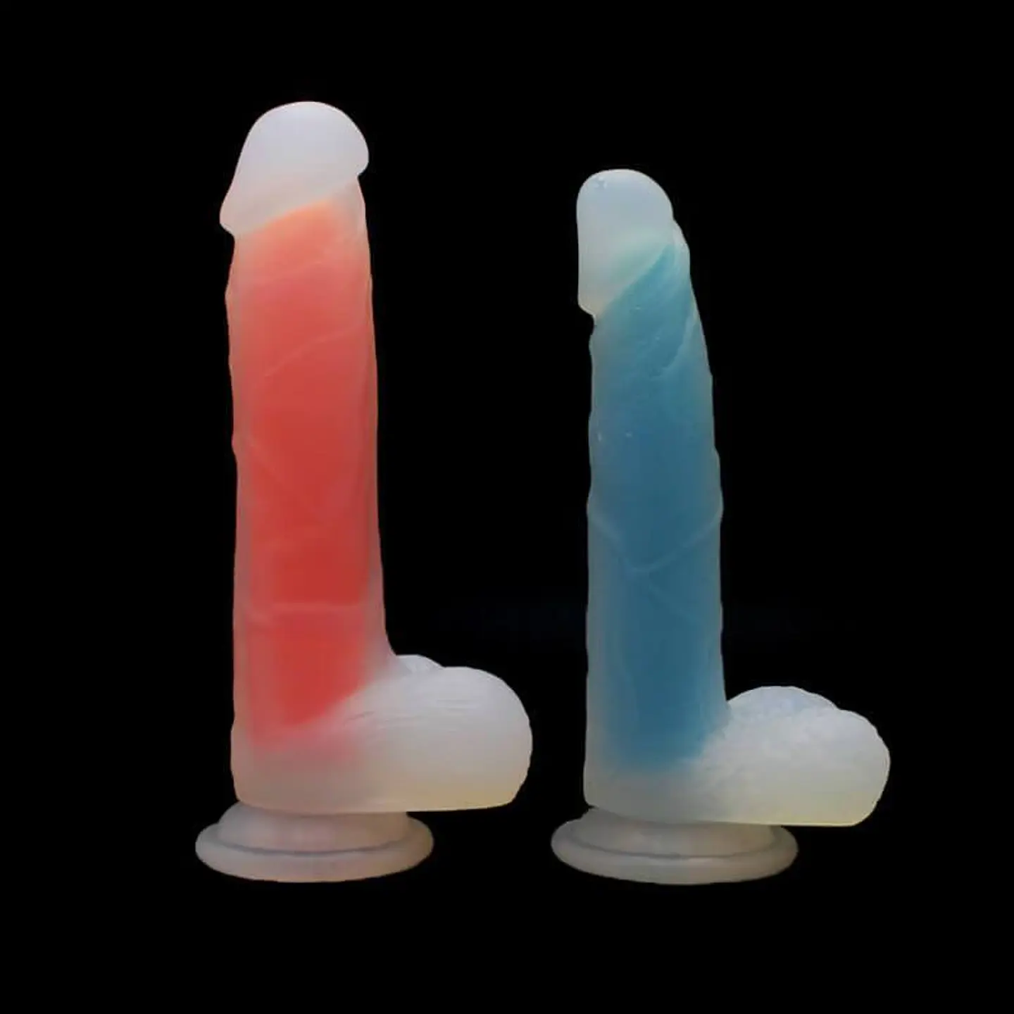 Dildo Alumbra en la Oscuridad 19 cm 1