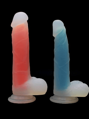 Dildo Alumbra en la Oscuridad 19 cm