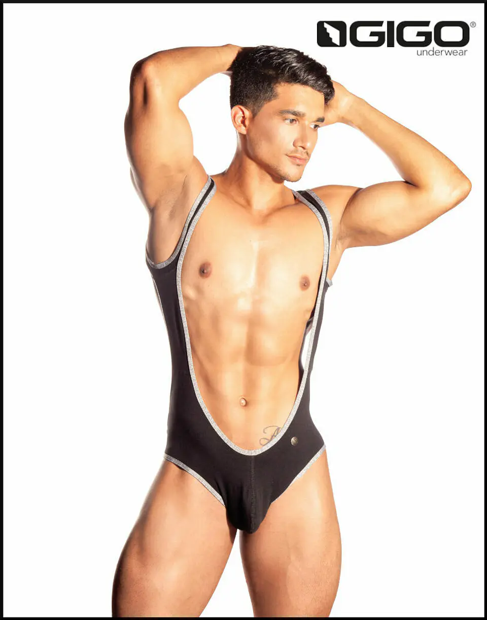 PLUS BLACK BODY 3
