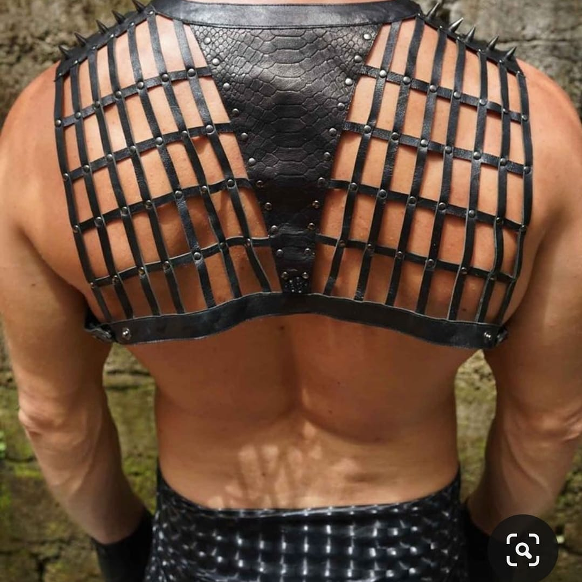 CHALECO CUERO PARA HOMBRE BDSM 2