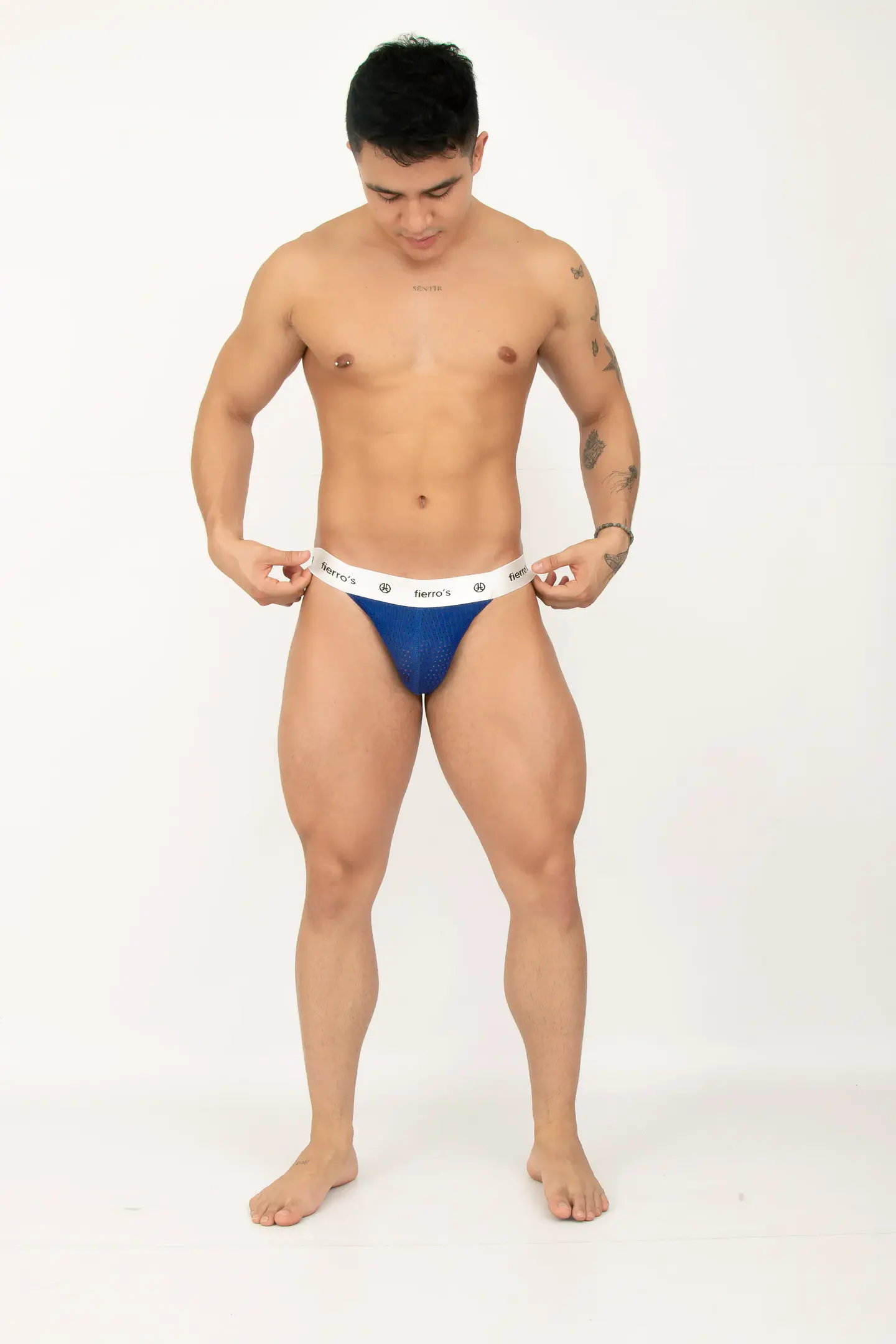 BRIEF TIPO TANGA  CON COPA FIERROS  5
