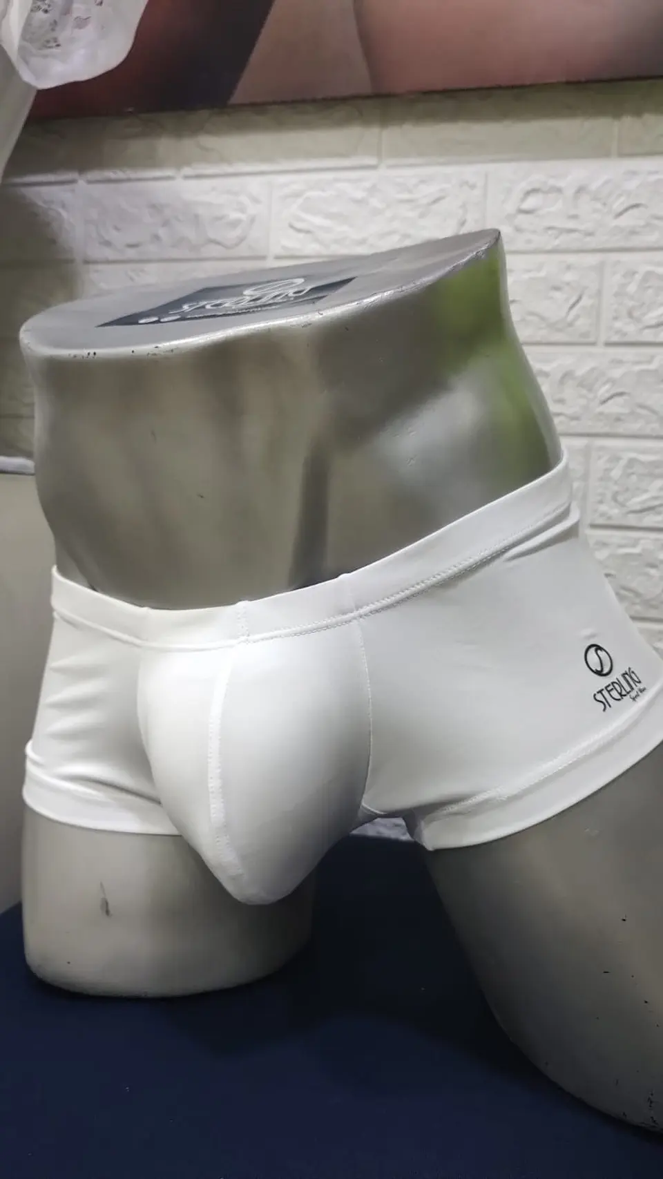 CACHETERO MASCULINO CON REALCE 3