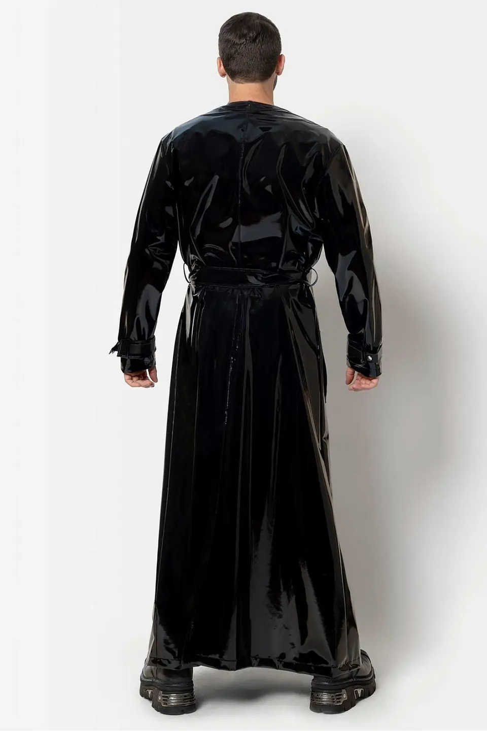 ABRIGO BATA CHAROL LATEX LARGA PARA HOMBRE 2