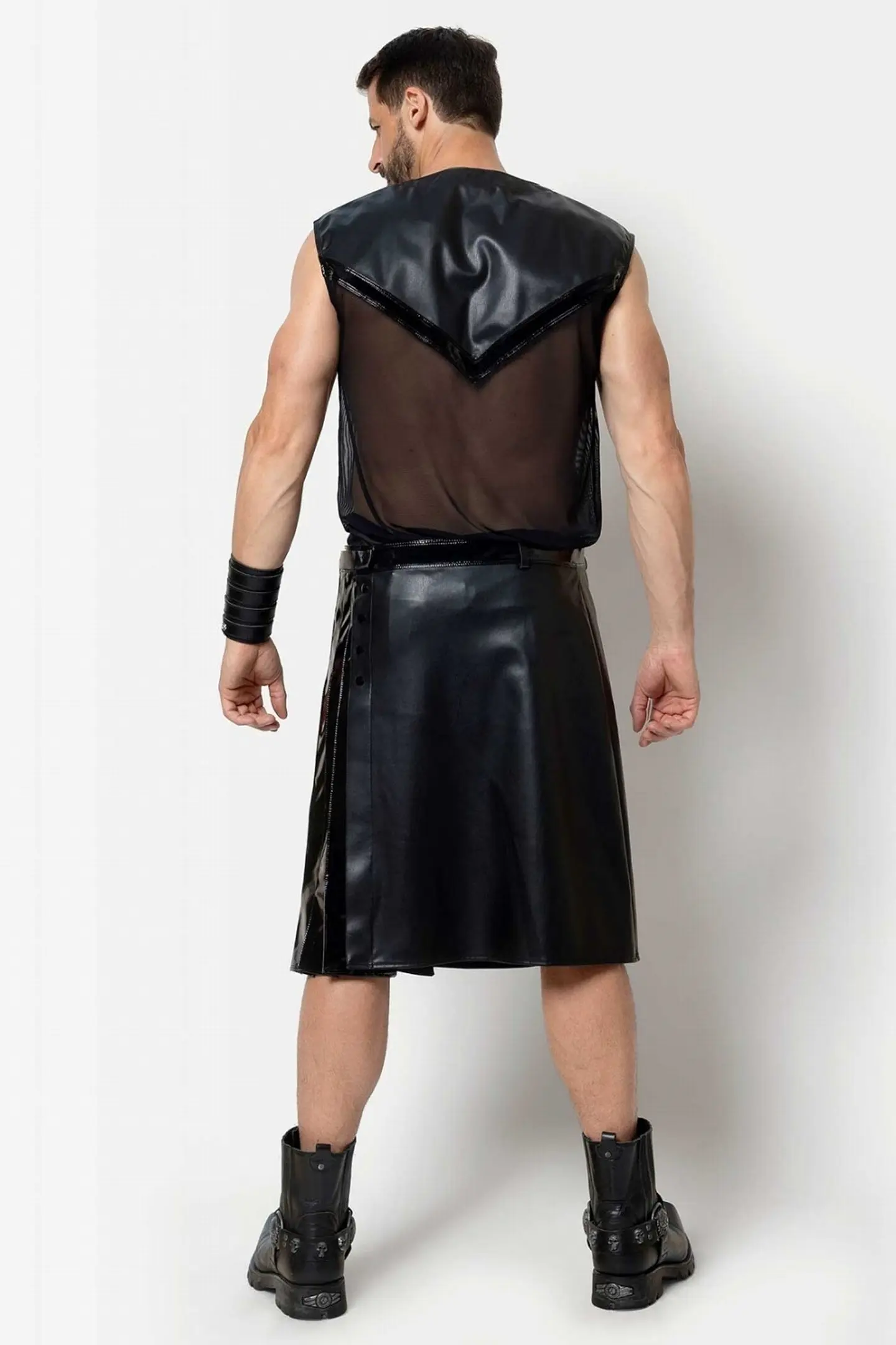 FALDA BDSM EN CUEROTEX Y SHAROL PARA HOMBRE 2