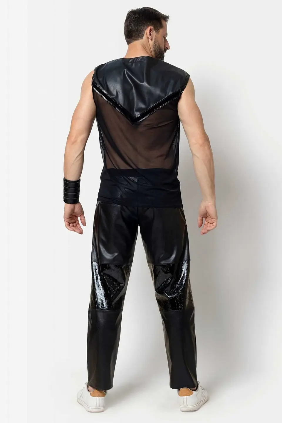 camiseta cuero sintético 2