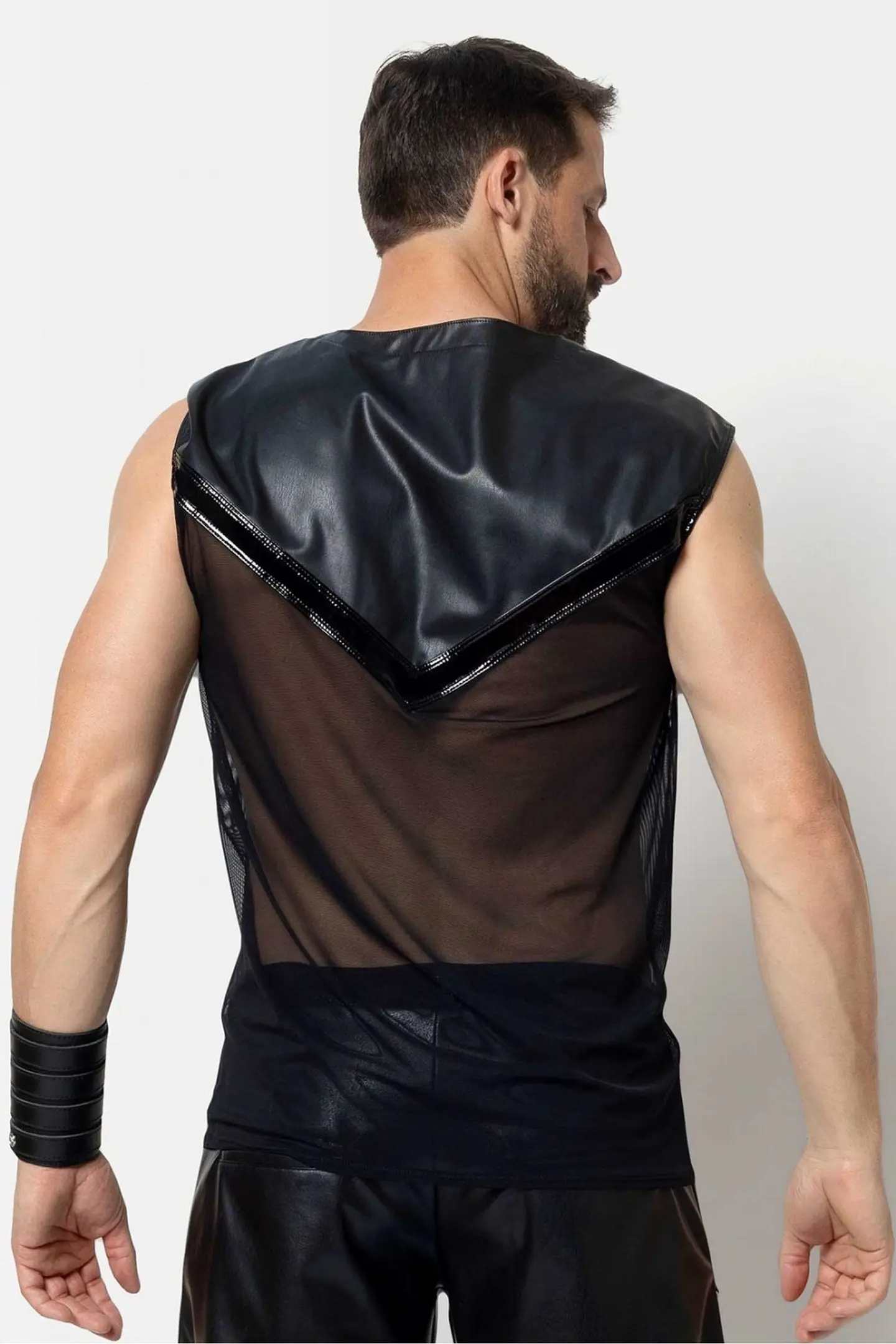 camiseta cuero sintético 5