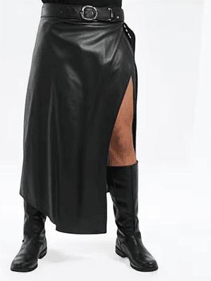 FALDA LARGA BDSM PARA HOMBRE 