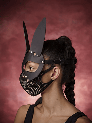 MASCARA CONEJO UNISEX  EN CUERO SINTETICO