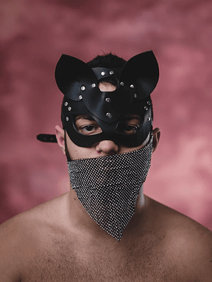 MASCARA GATO EN CUERO SINTETICO