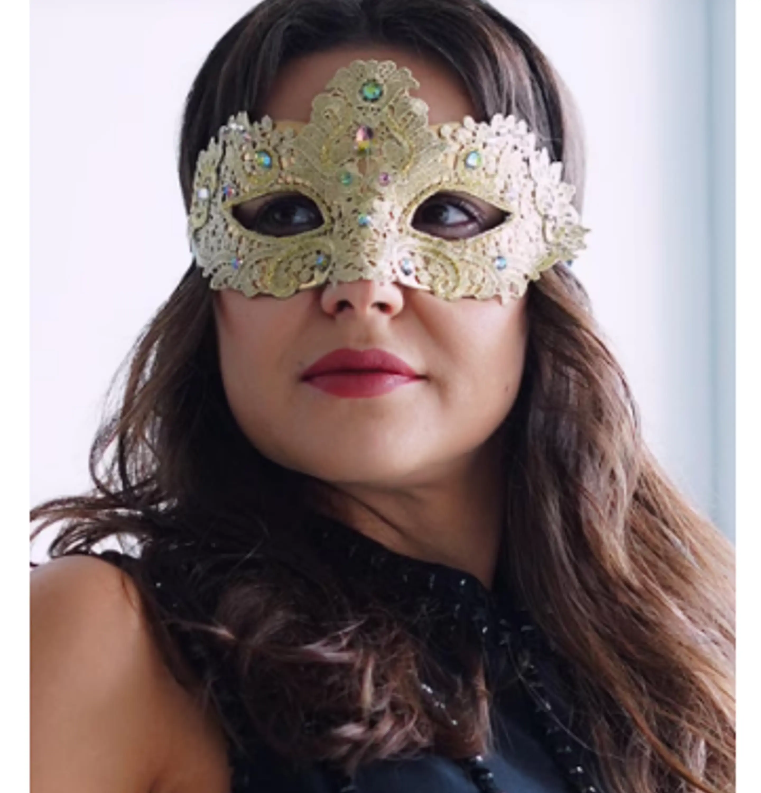 MASCARA DE LUJO EN PVC 4