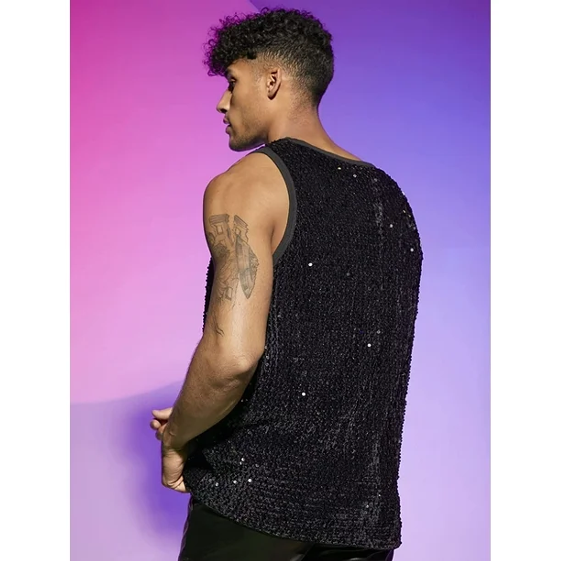 Camiseta sin mangas con lentejuelas 9