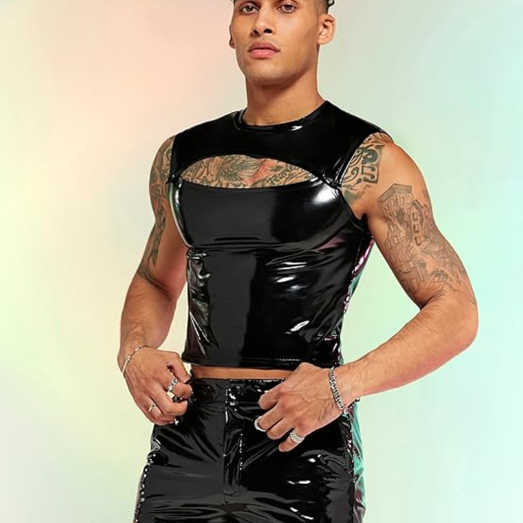 CONJUNTO SHORT Y CROP TOP EN SHAROL LATEX 4