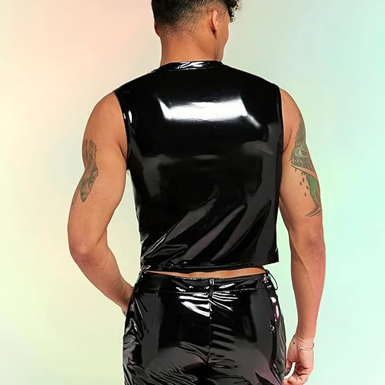 CONJUNTO SHORT Y CROP TOP EN SHAROL LATEX 5