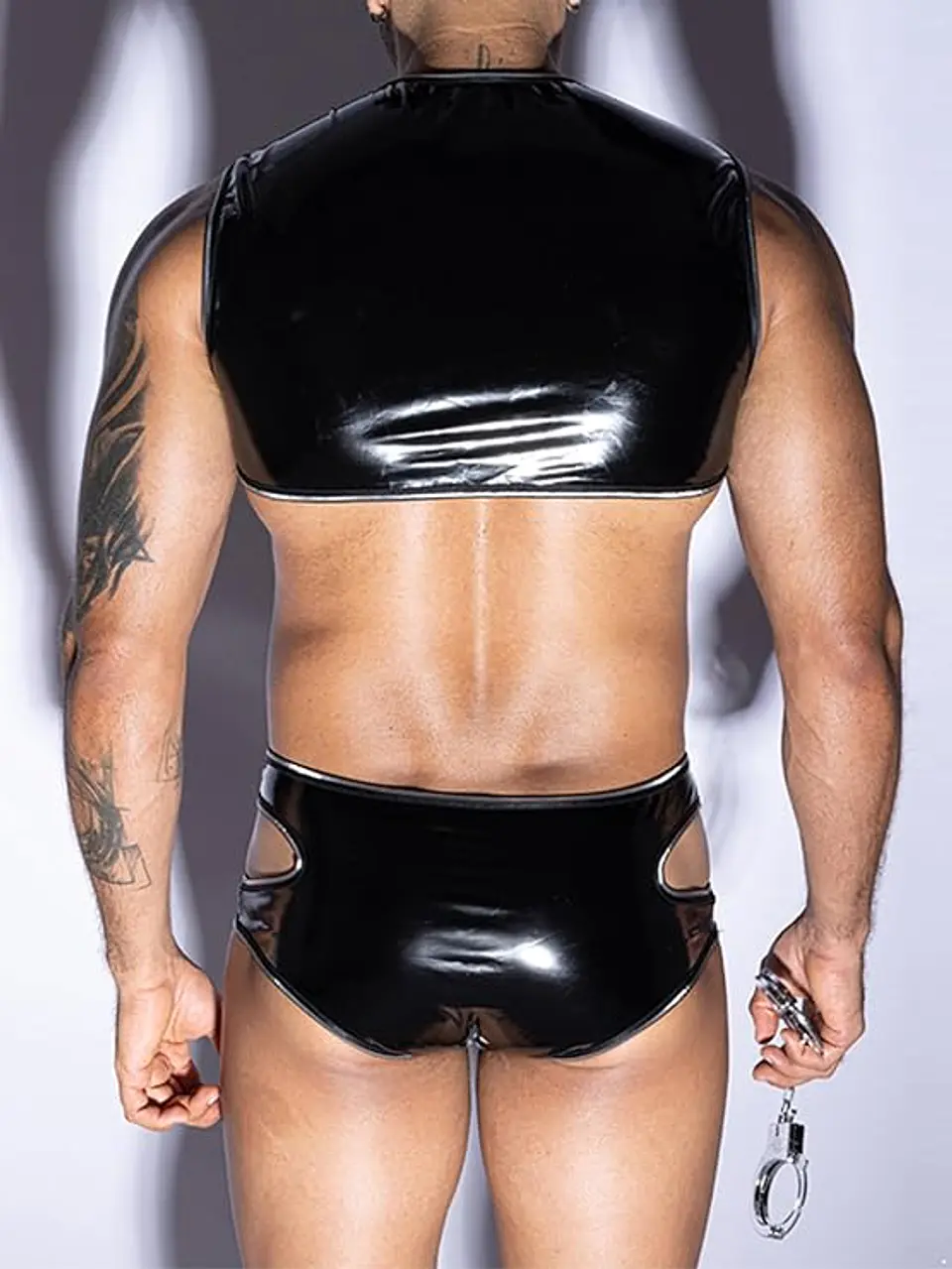 BODY LENCERIA PARA HOMBRE EN CHAROL 5