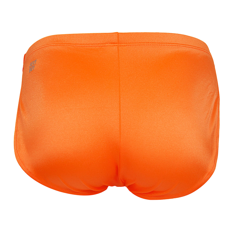 SHORT CORTO CON ABERTURA Y REALCE 8