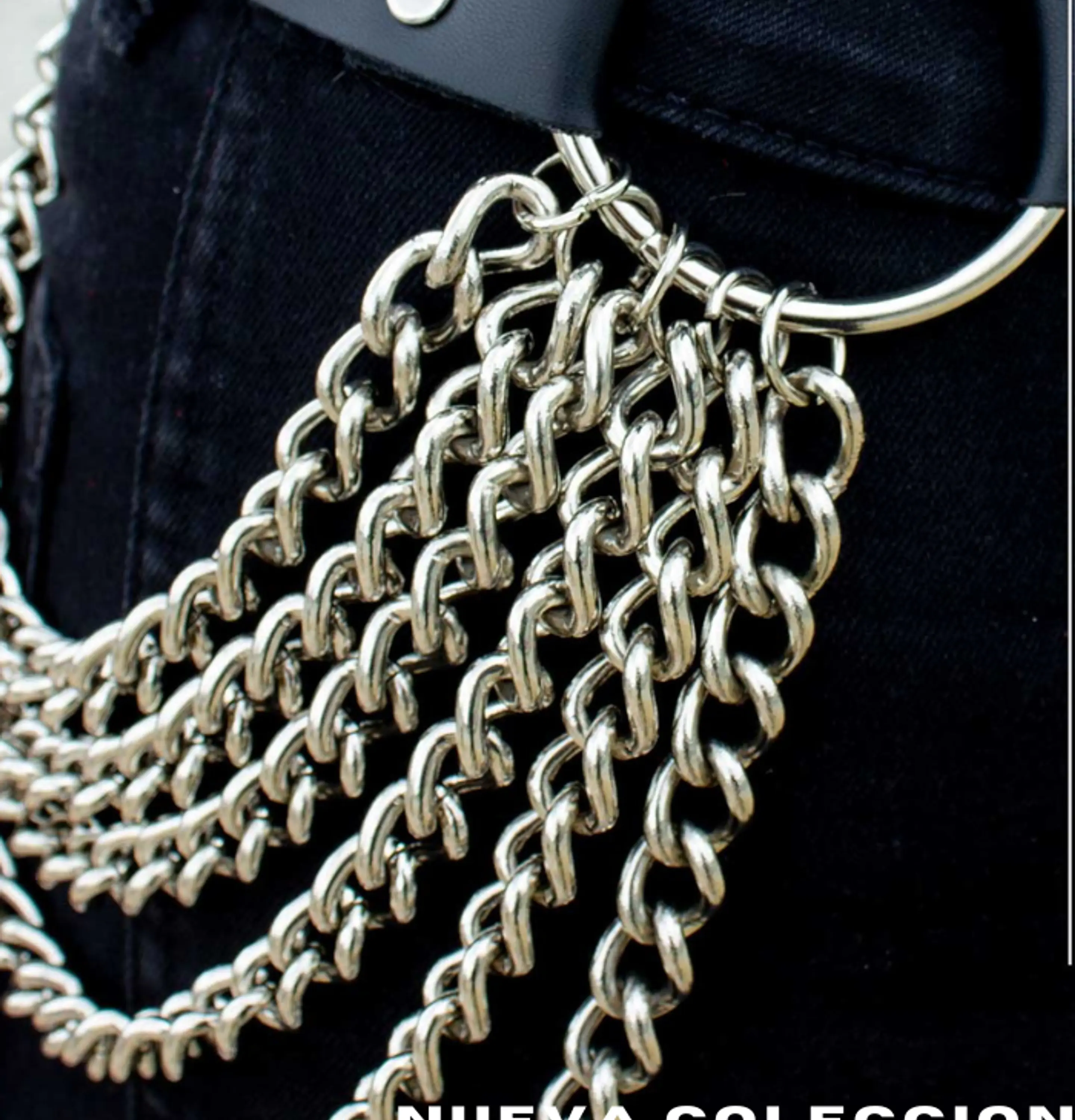 SINTURON CON CADENAS FOR 3