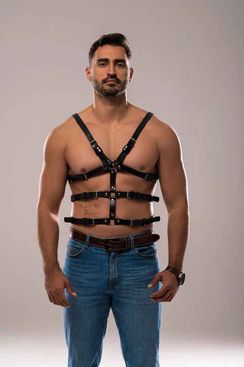 Arnés de Cuero Para Pecho de Caballero