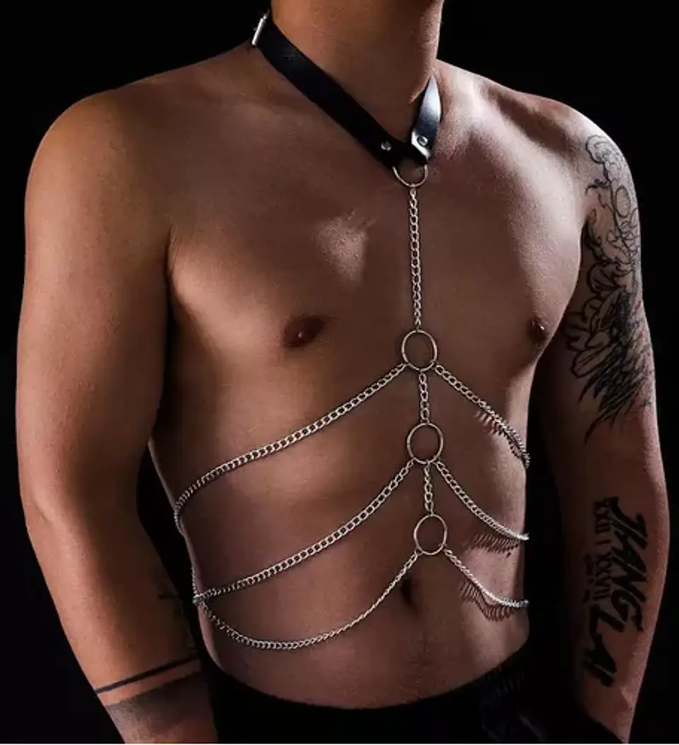 Collar Con Cadena Para Cuerpo Arnes Punk Rock Ajustable 1