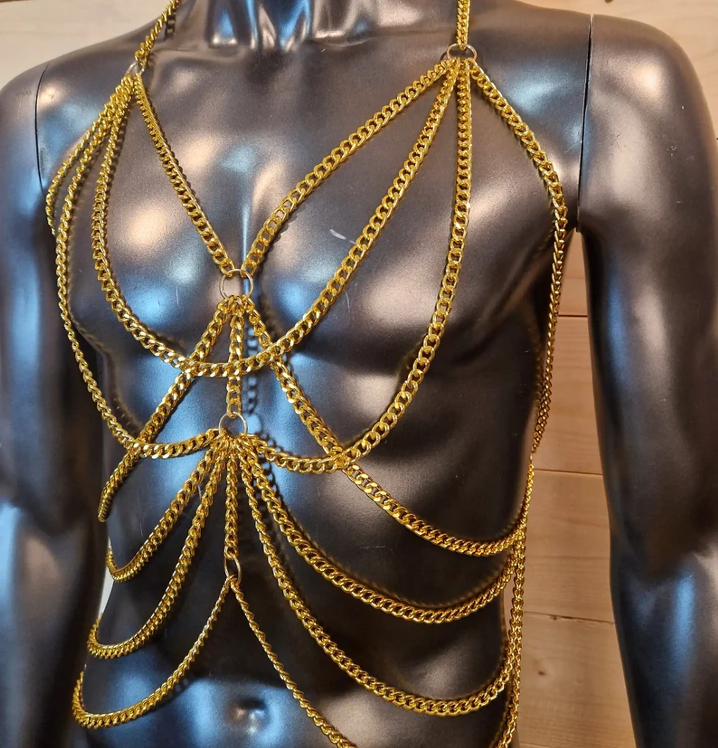 ARNES EN CADENAS DORADO 4