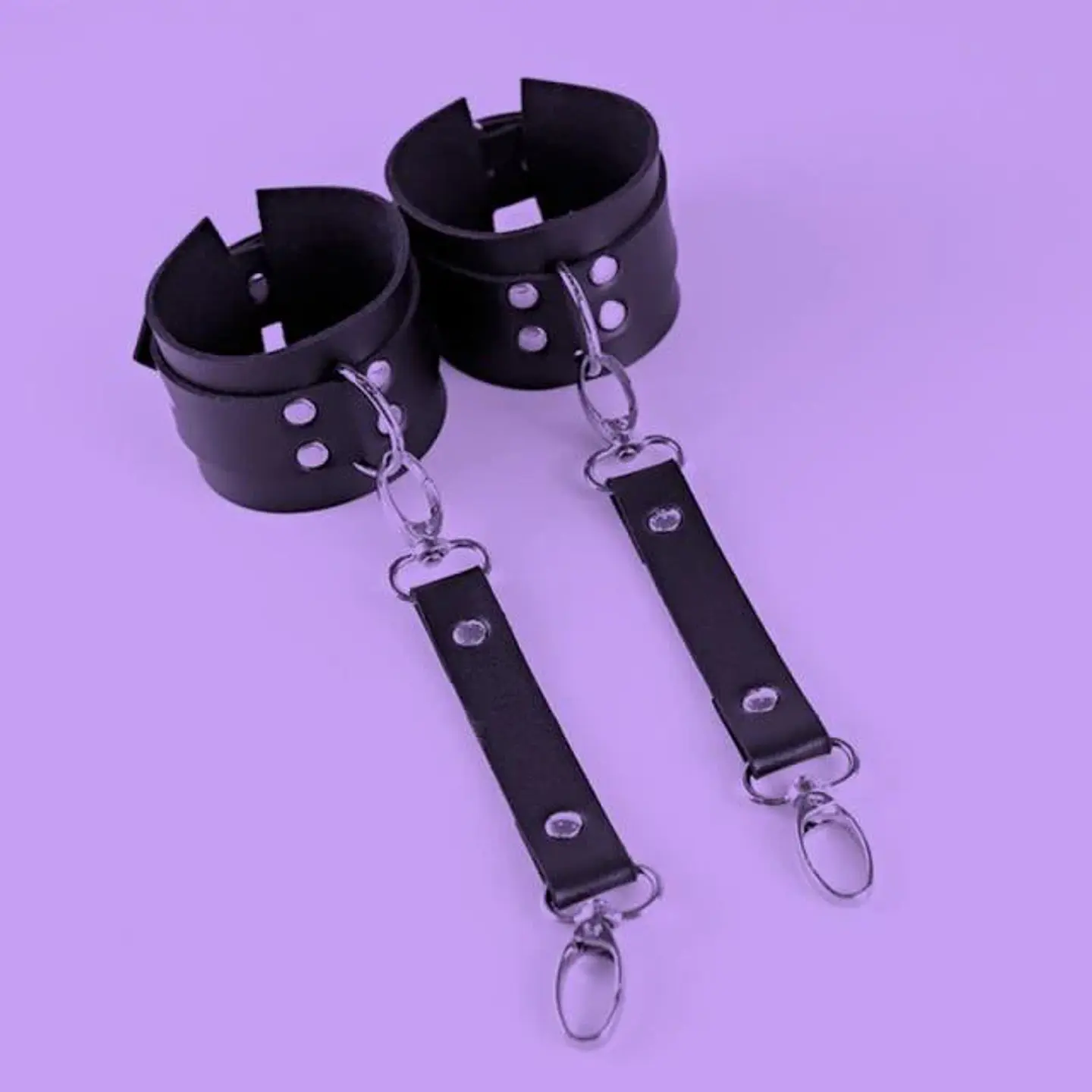 ESPOSAS CUERO SINTETICO NEGRO 3