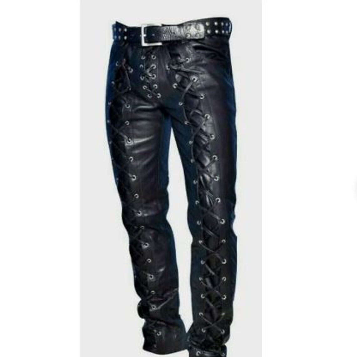 PANTALON EN CUERO SINTETICO CON CUERDA FRONTAL 3