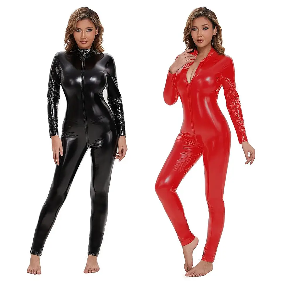 ENTERIZO OVEROL EN SHAROL LATEX  1