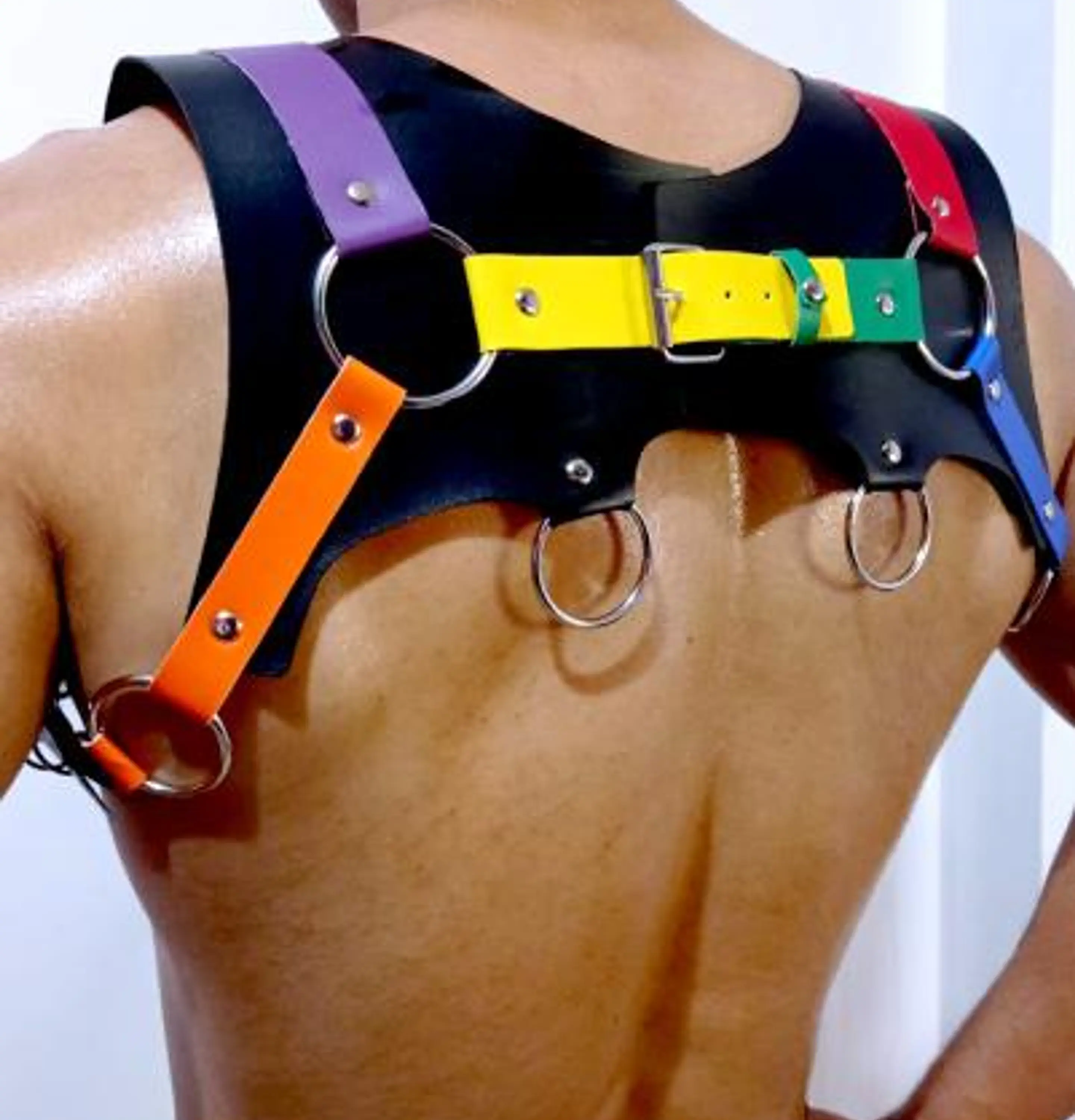 ARNES CUERO SINTETICO  LGBTI # 1 4