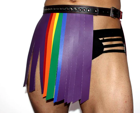 FALDA EN CUERO SINTETICO PARA HOMBRE COLORES