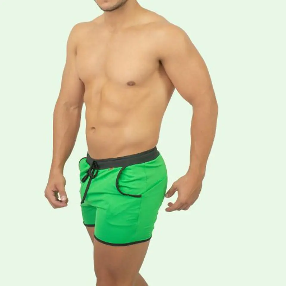 PANTALONETA CON BOLSILLO DEPORTIVA 3