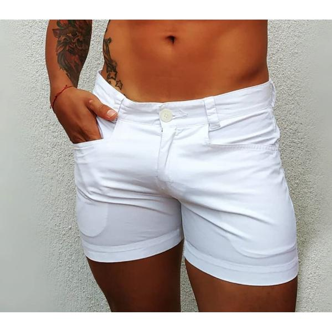 SHORT EN DRIL LYCRADO CORTO 1