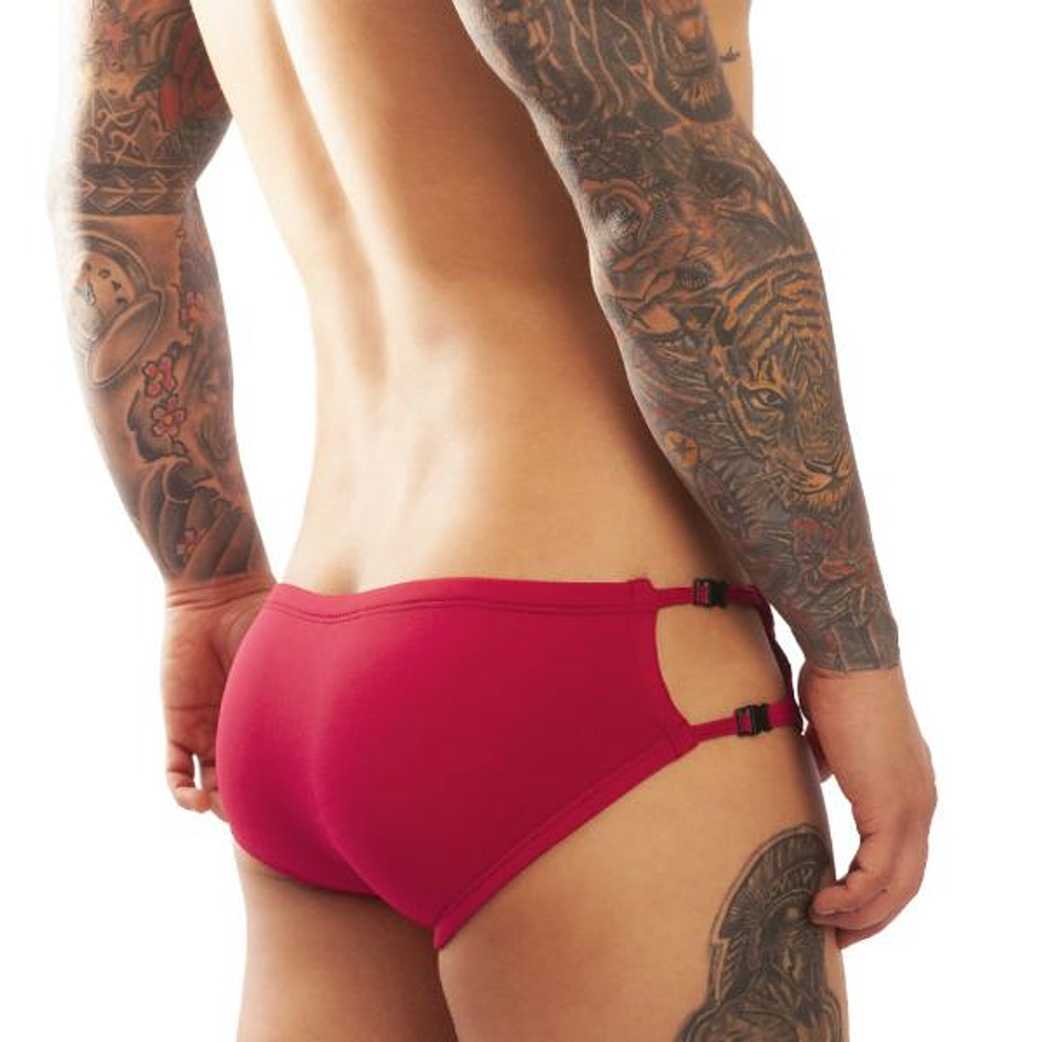 BRIEF CON HERRAJES 4