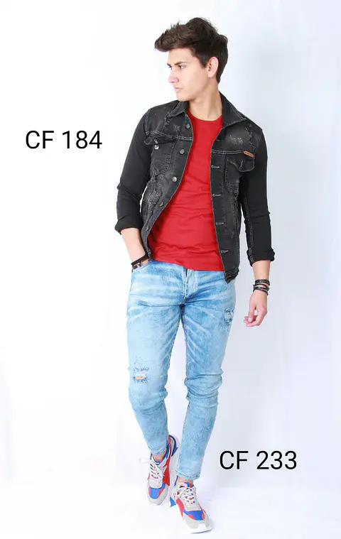 CHAQUETA EN JEANS 184