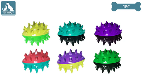 Juguete de pelota con púas para perro color aleatorio