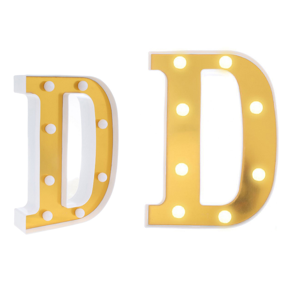 Letra D dorada con luz LED 22cm