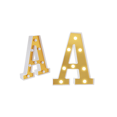 Letra A dorada con luz LED 22cm