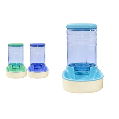 Bebedero para mascotas 440g 3500ml 31*17.5*30cm Color Aleatorio