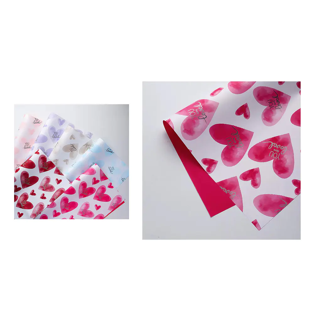 Papel coreano diseño corazones rosado Barbie 56*56CM 20PCS