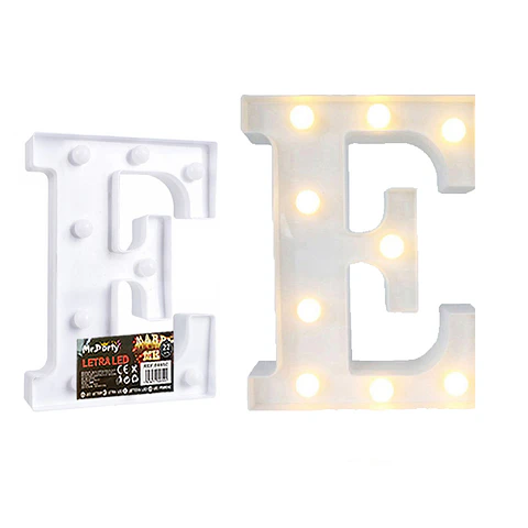 Letra E con luz led 22cm