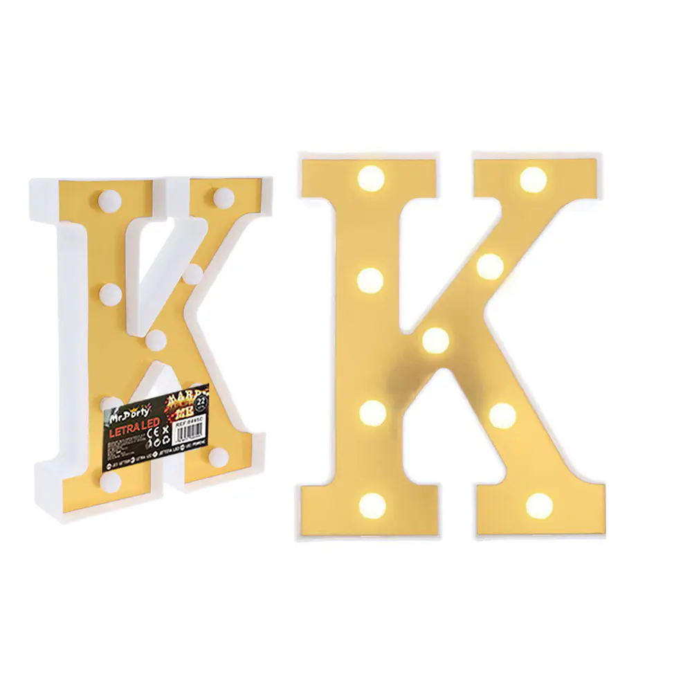Letra K dorada con luz LED 22cm