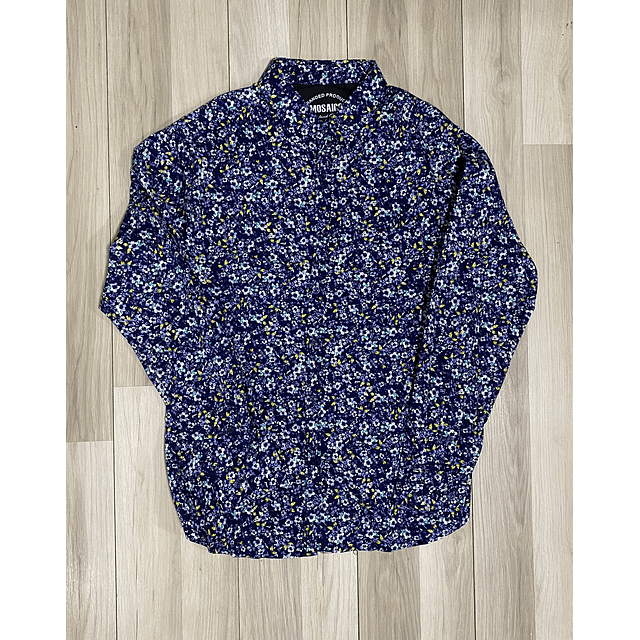 Camisa Slim fit Azul diseño floreado