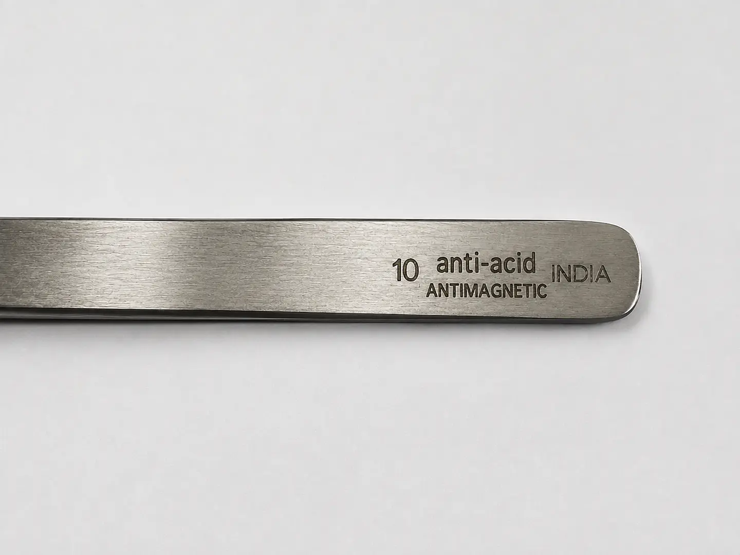 Pinza Antimagnética Stella Variante 10 de Acero Inoxidable 2